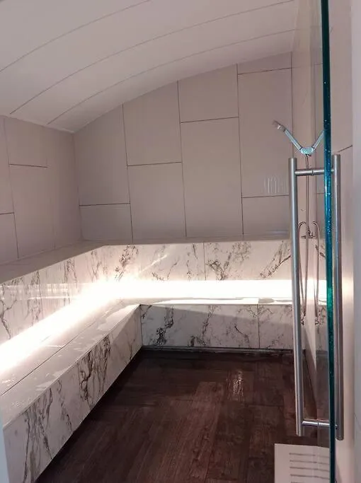 Lindo E Iluminado Apartaestudio En La Carolina 基多 公寓