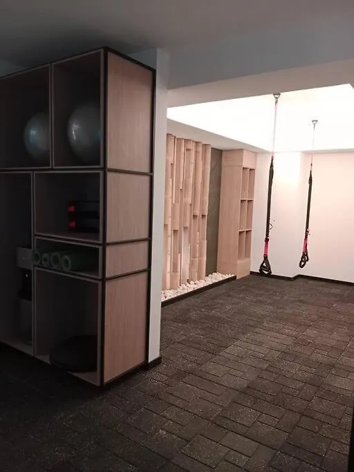 Lindo E Iluminado Apartaestudio En La Carolina 基多 公寓