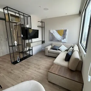 Apartamento Urban Chic Departamento En La Shyris, Quito